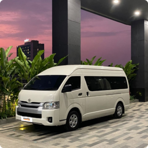 Toyota Hiace Commuter – Transportasi Kapasitas Besar dan Efisien